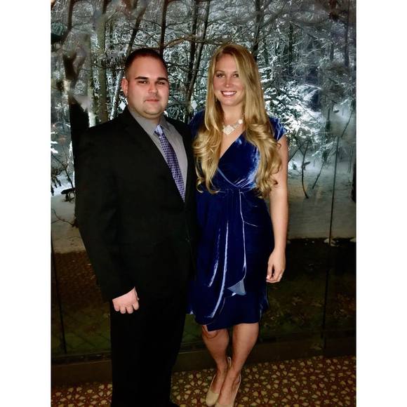 Meet your Posher, Jennifer - Picture 1 of 1